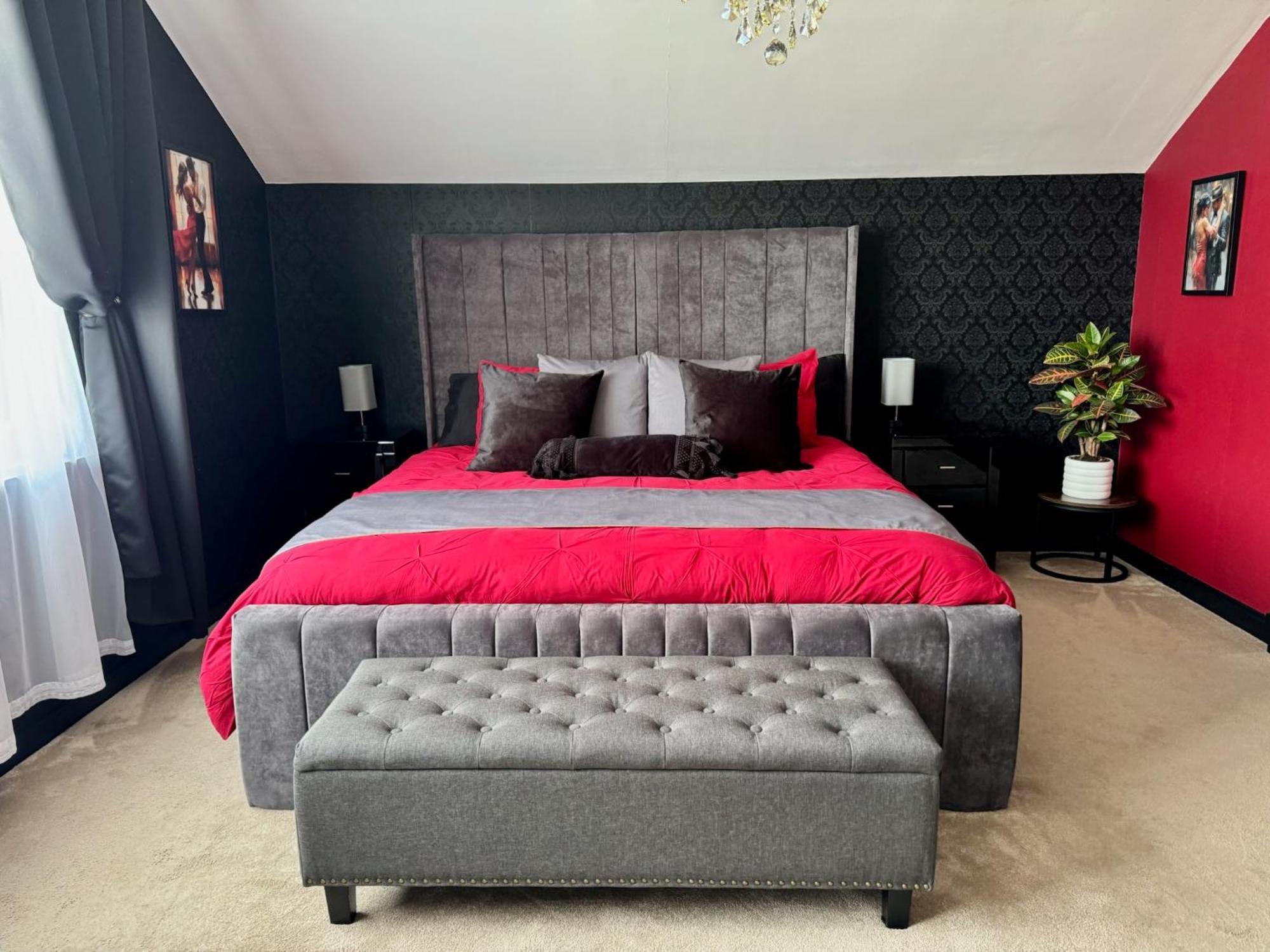 Finn Village - Loch Lomond Villa B&B - Black Room With Jacuzzi-Style Bath Glasgow Exterior foto